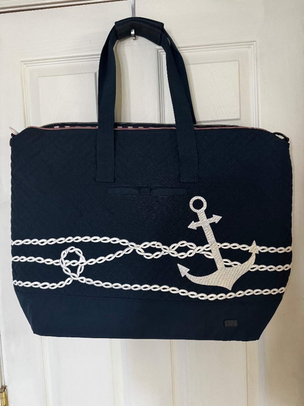 Lug Large Tote Beach Carry-on Bag Apollo-Nautical Navy Anchor Design NWOT